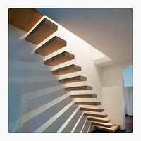 Marches d'escalier en WPC de luxe Prima, marches d'escalier en fer forgé, intérieur