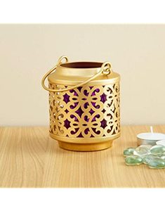 Votivos de farol de hierro dorado personalizables para decoración del hogar para la temporada navideña con logotipo personalizado - Product Image 1