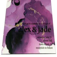Cartes d'invitation de mariage en acrylique marbré Modèle M1 avec estampage à chaud doré Impression offset CMYK Épaisseur 2 mm Poids 50 g Violette TW