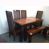 Ensemble de salle à manger moderne et traditionnel en bois massif, 1 table, 4 chaises réglables avec 1 banc pour la maison, l'hôtel, le restaurant, vente en gros
