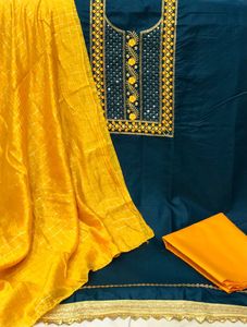 Vestido de algodón con bordado para mujer, bordada con Secuencia, materiales de vestir de diseñador, trabajo de diamante salwar kameez, venta al por mayor - Product Image 4