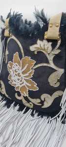 Sac fourre-tout vintage pour femme avec broderie florale ethnique, pompon perlé et logo personnalisé - Product Image 5