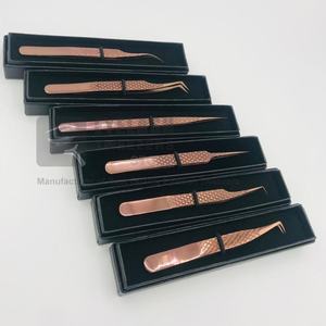 Pince à cils professionnelle en acier japonais or Rose Logo personnalisé pince à épiler d'extension de cils poignée en diamant fibre pointue - Product Image 2