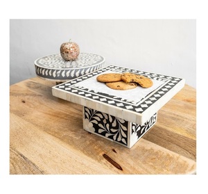Support à gâteau d'anniversaire décoratif en os incrusté, support à gâteau carré écologique de très bonne qualité, porte-dessert de table BS - Product Image 3