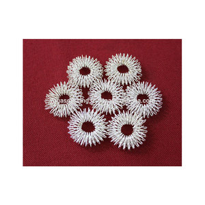 Anillo de Masaje de Dedos de Acupresión Multiusos de Marca OEM de Proveedor de la India con Embalaje de Caja de Regalo para Uso en el Cuidado de la Salud - Product Image 1