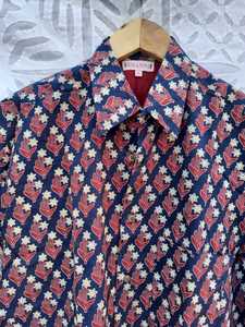 Venta al por mayor de algodón bloque impreso tela hombres camisa con cuello vuelto escote con botón Arriba camisa verano fiesta hombres ropa - Product Image 2