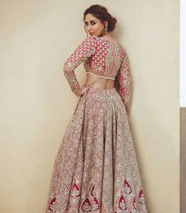--- เจ้าสาว-สวยงามและสวยงาม KOTI กับ LEHENGA-ชุดที่มีการประดับในลูกปัดแก้วคริสตัลงานหินสำหรับงานแต่งงาน = 2021 - Product Image 3