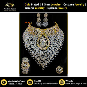 Ensemble de boucles d'oreilles et collier américain élégant en plaqué diamant Bijoux de mode parfaits pour les mariages, les fiançailles, les anniversaires et les fêtes - Product Image 5