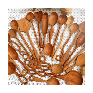 Cuillère décorative en bois rouge, ustensiles de cuisine, en bois naturel, pour la cuisine, les restaurants et les cafés - Product Image 1