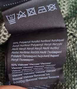 Ladies Soft Classic Long Sleeve Pullover V-Neck Knitted Casual Winter Fashion Sweater Branded Labels Chandails pour femmes Surplus - Product Image 5