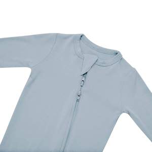 Barboteuse de sommeil et de jeu pour nouveau-né 93% bambou 7% en spandex | Chaussons pour bébé avec fermeture éclair | Chaussons pour bébé avec fermeture éclair - Product Image 5