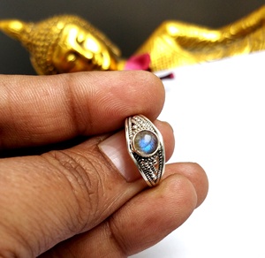 Wholesale 925 Silver <b>Indian</b> Gemstone Jewelry Natural Blue Fire Labradorite Cabochon Stone <b>Ring</b> with Bezel Setting - Product Image 1