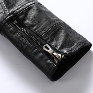 Veste en cuir PU enduite pour hommes avec col montant polaire matelassé fermeture éclair saison d'hiver vêtements de moto - Product Image 6