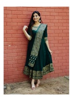 Dernière mode, nouveau design, Kurtis en coton et rayonne, qualité standard, style rond, Kurtis, Dupatta au meilleur prix d'Inde
