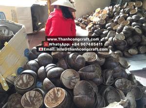 Bol et cuillères en noix de coco bio naturels et sains faits à la main Thanh Cong Handicraft Export Co Ltd - Product Image 3