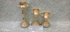 Portavelas de latón dorado pulido, suministros para Iglesia - Product Image 2