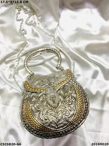 กระเป๋าคลัทช์สำหรับผู้หญิงทำจากทองเหลืองทำด้วยมือจากดีไซเนอร์หรูหราวัสดุทองเหลืองสำหรับกระเป๋าแฟชั่นของผู้หญิง - Product Image 3