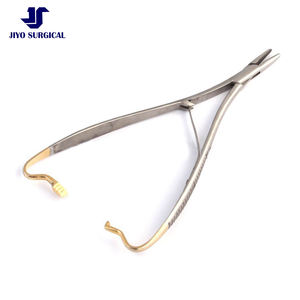 เครื่องมือผ่าตัดด้วยตนเองที่มีรูปทรงหยักทำจากสเตนเลสสตีลที่ใส่เข็ม - Product Image 4