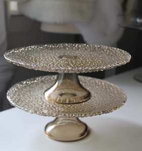 Soporte Vintage de latón puro para pastel, soporte para pastel de boda, servicio de diseño moderno de lujo, artesanía de alta calidad para decoración del hogar y Hotel - Product Image 3