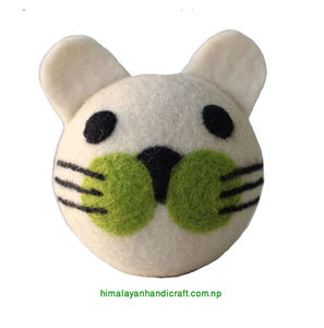 Bolas de secador de fieltro ecológicas hechas a mano en Nepal 100% estilo juguete suave para niños - Product Image 1