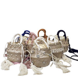 Cubo de paja con forro de algodón de nuevo diseño con decoración de lazo elegante incrustada con joyas - Product Image 1