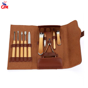 Kit de manucure 10 en 1, kit complet de soins des ongles avec étui en cuir, outils de toilettage professionnels en acier inoxydable, portables - Product Image 2