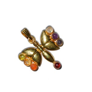 Pendentifs Chakra papillon doré, de très bonne qualité, en promotion - Product Image 1