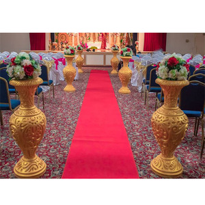 Pots de fleurs dorés en plastique renforcé, pour un mariage indien, festif, pour embellir un mariage, modèle - Product Image 1