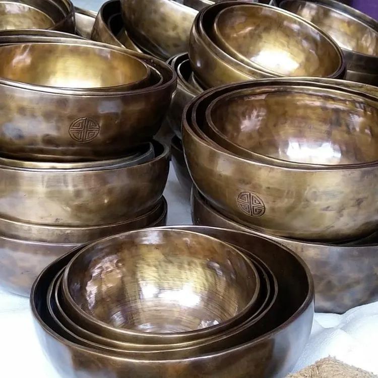 full moon singing bowl manufacture in Nepal