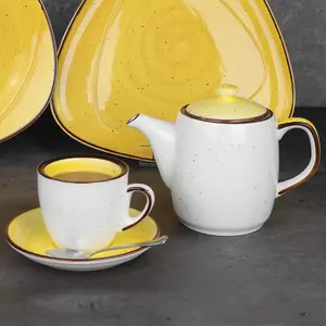 Wholesale Porcelain Dinner Dish Plates Yellow Glazed Tableware Dinnerware Ceramic Dinner Plate Set