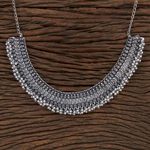 Collier classique indo-occidental fait à la main avec plaqué oxydé 104879 de Kanhai Jewels au meilleur prix - Product Image 1