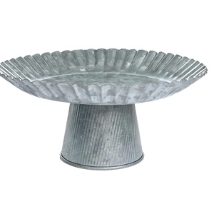 Support à gâteau rond en métal galvanisé en forme de fleur avec finition de la plus haute qualité Parfait mariage décoratif servant des présentoirs élégants - Product Image 1