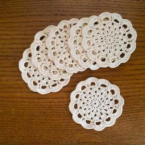   L'art du crochet artisanal pour les dessous-de-verre - Product Image 1