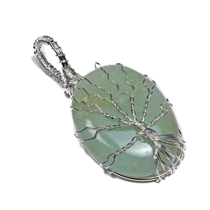 Venta caliente en Aventurina verde árbol de la vida colgante | Obtener Aventurina verde colgante Árbol de la vida - Product Image 1