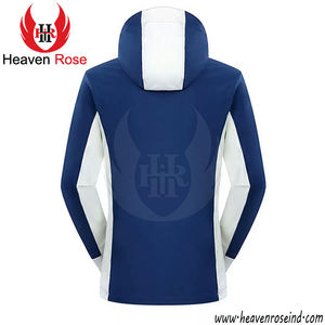 Veste de randonnée à coque souple de haute qualité pour femmes imperméable coupe-vent capuche réglable personnalisable motif d'hiver chaud support avant - Product Image 2