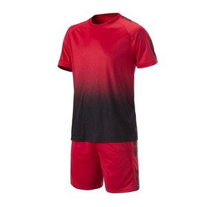 Uniforme de fútbol OEM hecho en blanco, ropa de fútbol de secado rápido - Product Image 2