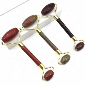 Vente en gros d'Harmony Poli Multi-Gemstone Face Roller Crystal Healing Tool pour sculpter, rajeunir et activer l'énergie de l'amour - Product Image 1