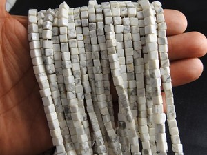 Caja de cubo liso de howlita Natural 100%, piedra suelta, fabricación de joyas hechas a mano, hebra de 13 pulgadas, Ojo de tigre de 8mm, opciones de Color negro y marrón - Product Image 3