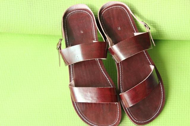 สีน้ำตาล