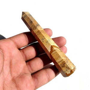 Obélisque de jaspe d'image énergisant cristal de guérison magistralement poli pour l'amour inconditionnel, la stabilité et les vibrations positives - Product Image 1