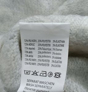 เสื้อผ้าแบรนด์คุณภาพสูงสำหรับผู้หญิง เสื้อจั๊มเปอร์เนื้อผ้านุ่มพิเศษ คอกลม แขนยาว สเวตเตอร์ สต็อกล็อตจากบังกลาเทศ - Product Image 4