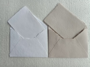 ทำเอง Deckle ขอบบัตรและซองจดหมายกระดาษชุดสีขาวและสีเบจเหมาะสำหรับงานแต่งงานเครื่องเขียนออกแบบ - Product Image 5