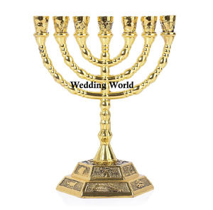 Bougeoir de marque Menorah en métal de meilleure qualité, fait à la main, nouveau bougeoir de luxe vendu en gros - Product Image 3