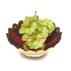 Lujo latón Floral uvas tazón de lujo hecho a mano y diseño moderno venta al por mayor y venta al por los proveedores - Product Image 2