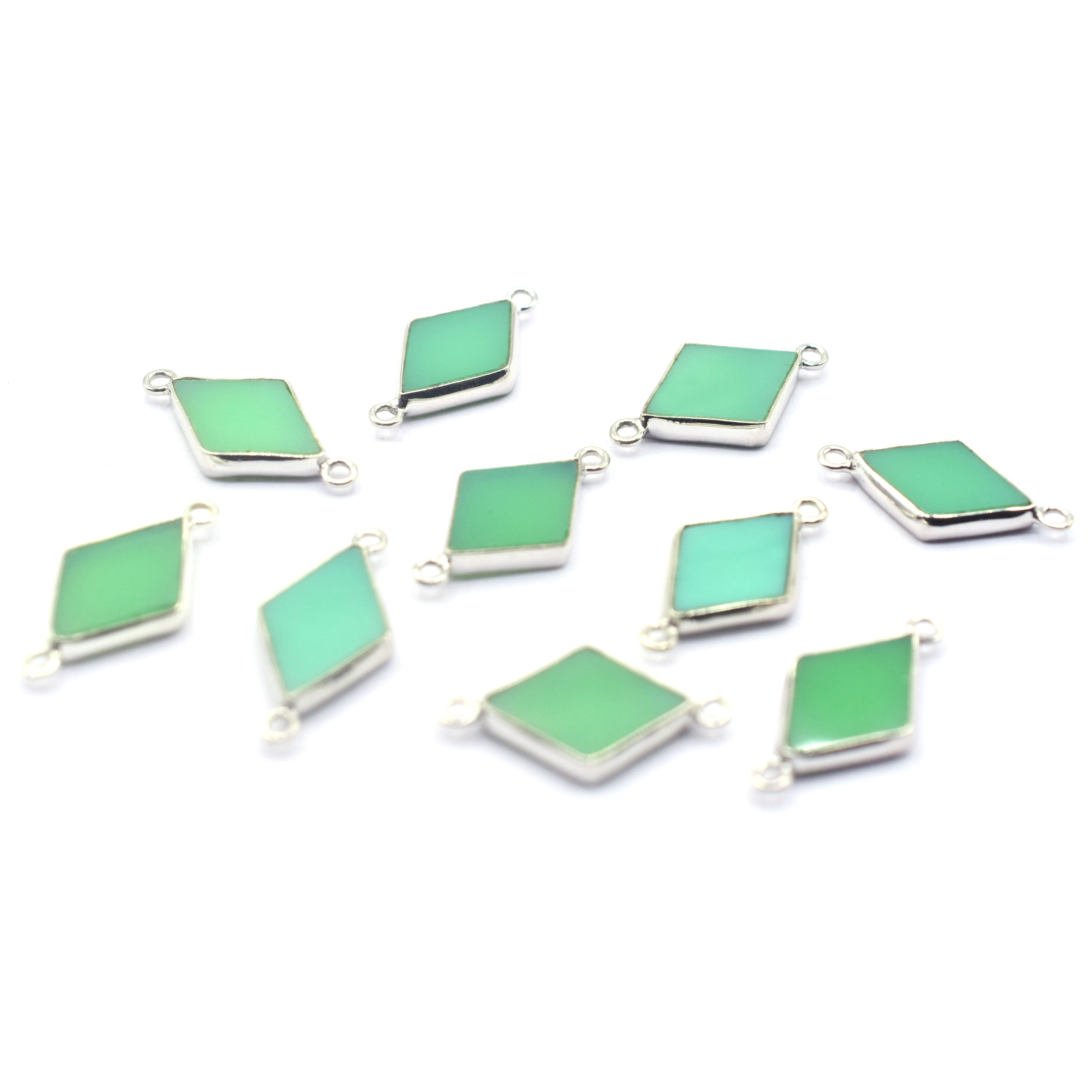 สีเขียว