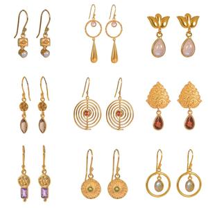 Boucles d'oreilles de luxe en argent Sterling 925 arc-en-ciel en pierre de lune plaqué or 18 carats mignon prix de fabrication directe pour les mariages fêtes cadeau - Product Image 2