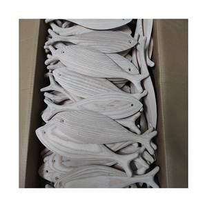 Peces de Madera Hechos a Mano para Decorar o Pintar/ Juguetes de Manualidades para Niños/ Artesanías Hechas en Vietnam con Alta Calidad y Buen Precio - Product Image 3