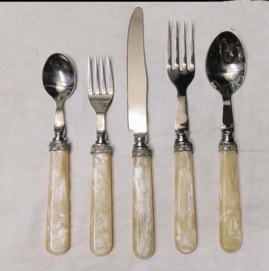 ตามที่แสดง