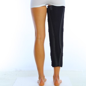 Inmovilizador de Rodilla de Neopreno Negro de 65 cm, Suministros Médicos, Certificado CE ISO - Product Image 2