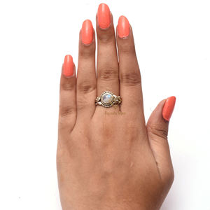 แหวนเงินสไตล์โบฮีเมียนสเตอร์925แฮนด์เมดทรงรีอัญมณีลาบราดอไรต์ธรรมชาติสำหรับงานแต่งงานขายส่ง - Product Image 2